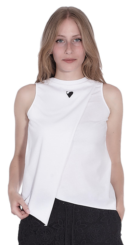 Asymmetric top iconic VSTL Women's t-shirts 49,00 €